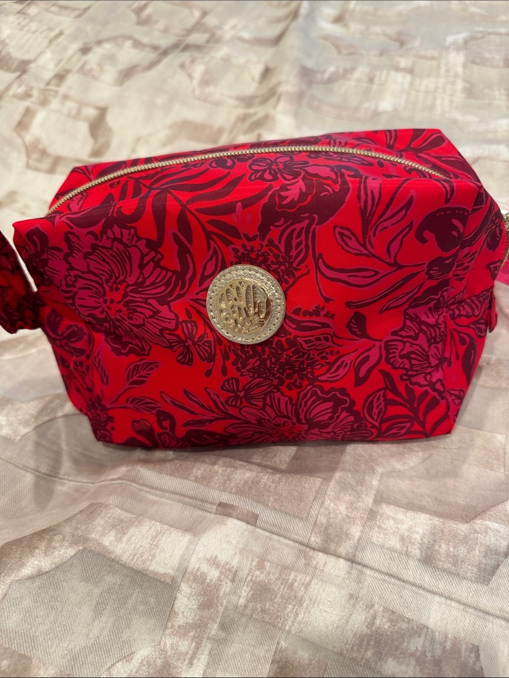 Lilly Pulitzer Red Floral Travel Cosmetic Pouch with Gold Medallion - NWT